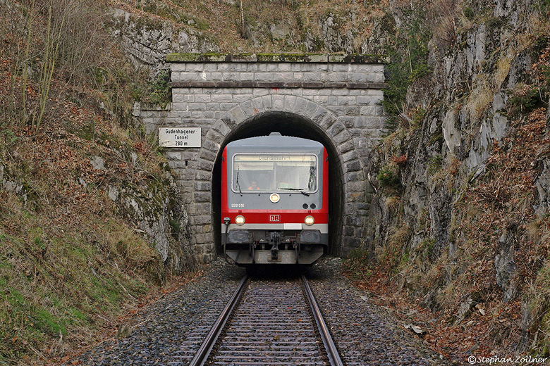 628 516 Ausbildungsfahrt,Gudenhagener Tunnel Südportal, 24.11.2011 — © Stephan Zöllner